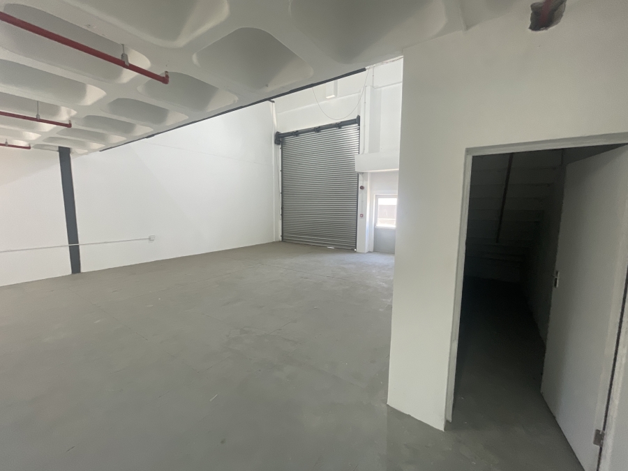 To Let commercial Property for Rent in Blackheath Industrial Western Cape